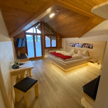 Monika Bed & Breakfast