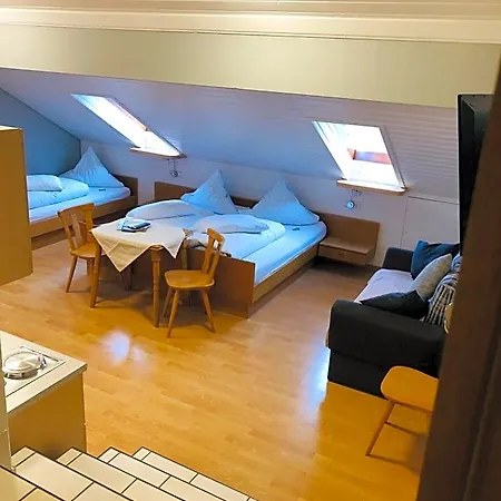 Couette-café Monika 3*