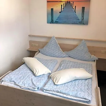 Monika Bed and breakfast 3*